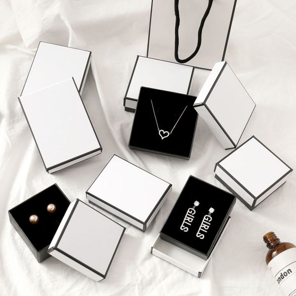 Boîtes à bijoux 12 pièces carré présentoir à bijoux cadeaux porte-boîte noir et blanc papier kraft bague de fiançailles broche collier bracelet boîte sac 230606
