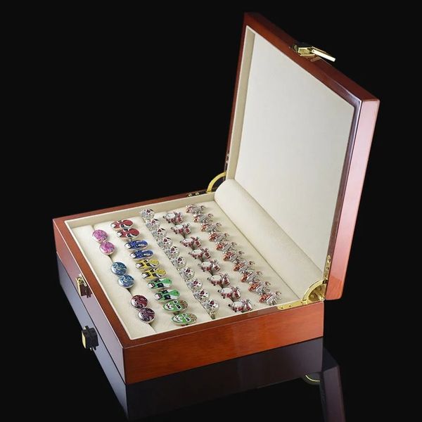 Boîtes à bijoux Deluxe Piano peint en bois boîte à boutons de manchette bague boucles d'oreilles affichage stockage de haute qualité 24 5 5 18 cm 231117