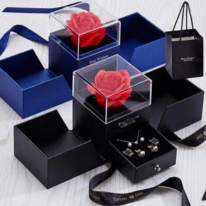 Boîtes de bijoux éternelles Rose Fleur Boîte de bijoux Boîte d'anneau Collier Boîtes de rangement Boîtes de rangement de Noël Affichage des bijoux 231219