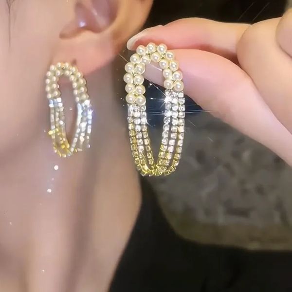 Boîtes à bijoux tendance pour femmes, boucles d'oreilles à pampilles en perles, Design Unique, tempérament doux, fête de mariage, 231019