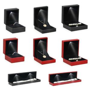 Boîtes de bijoux Boîte bracelet de luxe carré Boîte à bague pendentielle de mariage
