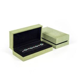 Boîtes à bijoux de luxe trèfle créateur de mode doux bracelets de charme pour filles femmes marque bracelet collier boucles d'oreilles anneaux cadeau