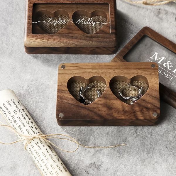 Cajas de joyería Caja de anillo de boda personalizada Anillo Almohada Arpillera Regalo rústico Titular de joyería de boda personalizado Caja de portador de anillo de boda de madera 231218