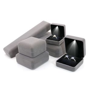 Sieradendozen Velvet led sieradendoos trouwring hanger oorring sieraden display verpakkingskoffers met aangepaste sieraden cadeau box cases 230512