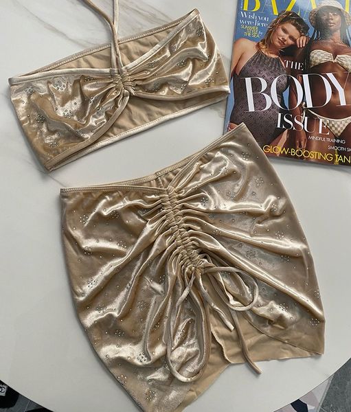 Joyería Cristales Bikinis de lujo Oro brasileño Conjunto de 2 piezas Traje de baño Mujer Diseñador Falda fruncida Traje de baño Traje de baño femenino XL Ropa de playa Biquinis
