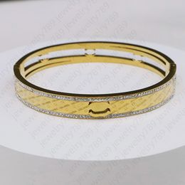 Sieraden ontwerper Bangles armband vrouwen merkbrief roestvrijstalen stempel luxe bedelarmbanden 18K vergulde kleine waterdicht