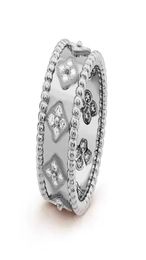 Sieradenontwerper vrouwelijke diamanten ring met vier blad klader caleidoscoop Europe 925 zilveren mode gouden diamantliefhebbers sieraden vale7081530
