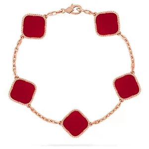 Les créateurs de bijoux aiment le bracelet Bracelets d'amour de la chaîne à quatre feuilles pour les femmes Bracelets de créateurs de chaîne en or plaqué or 18 carats de plusieurs couleurs