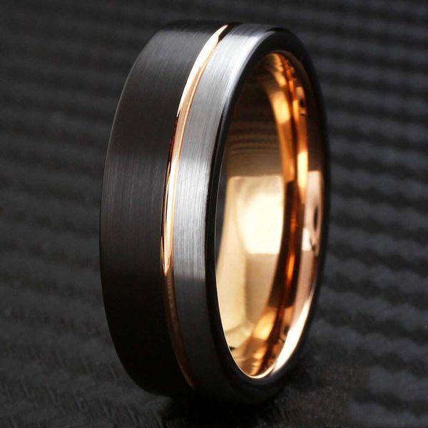 Bijoux Bande extravagante à la mode en carbure de tungstène noir de 8 mm pour incrustation de bois KOA Anneaux en acier inoxydable tricolore mat Hommes Bandes de mariage Aa230315 Classiques