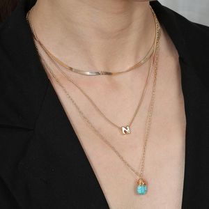 bijoux cadeau mignon bijoux naturel turquoise lettre multicouche empilé élégant collier femme pendentif fête tendance déclaration cadeau