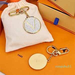 Bijoux porte-clés lanières design classique lettres diamant porte-clés sac à main pendentif accessoires pour hommes et femmes couples