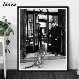 Bijoux Luxury Brand Leopard Shop Poster Canvas Painting Wall Art Vintage Black and White Photography Picture Modern Living Room