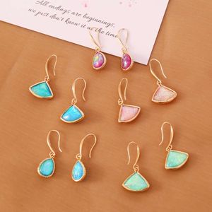 Bijoux naturels demi-éventail en forme de goutte d'eau, crochet d'oreille INS tempérament, boucles d'oreilles pour femmes E243