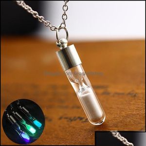 Bijoux Pendentif Colliers Glow In The Dark Time Sablier Lumineux Verre Phosphore Bouteille Charme Pour Femmes Bijoux De Mode Cadeau De Mariage Dh2Zg