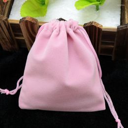 Bolsas de joyería 100 piezas Bolsa de regalo con cordón de terciopelo rosa con cuerda 9x12 cm (3,5 "x 4,7") Exhibición de embalaje