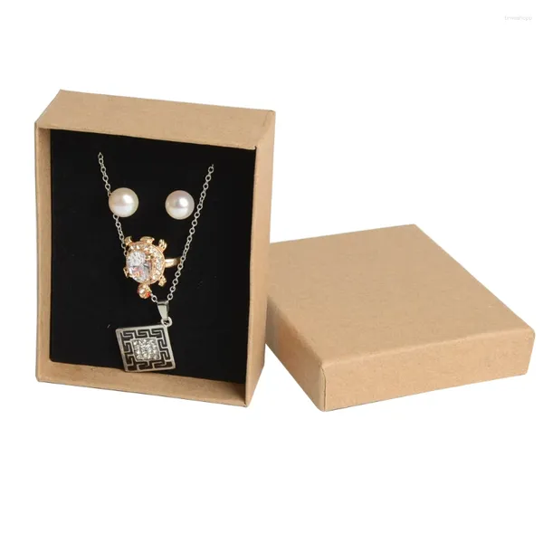 Jewelry Pouches 2024 18 piezas/lote 9 7 3 cm Rectángulo Collar Collar Anillo Conjunto de anillo de papel Kraft Regalo de moda de San Valentín Cumpleaños