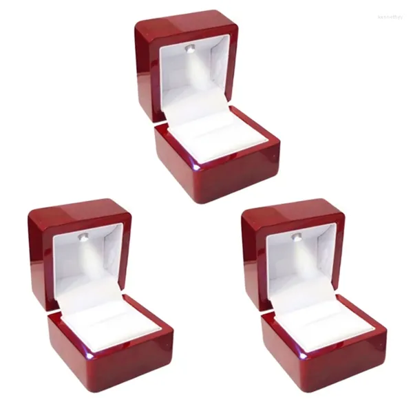 Bolsas de joyería 3X Anillos Caja de exhibición Almacenamiento Bandeja de terciopelo suave Titular de la caja Soporte Show Organizador Anillo de luz LED Rojo