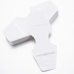Sieradenzakjes 50 stuks opvouwbare witte papieren kaart voor roestvrijstalen ketting armband hangende displayverpakking doe-het-zelf verkoopprijskaarten