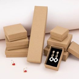 Sieradenzakjes Tassen sieraden geschenkdoos pakket doos rechthoekig spons gevoerd zwart rundleer wit 231118