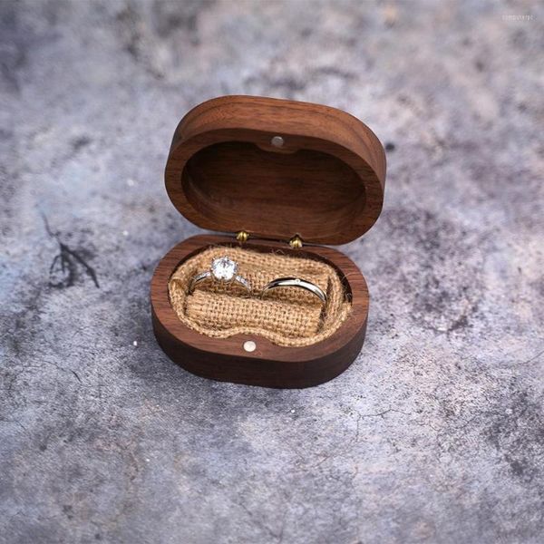 Bolsas de joyería Caja de anillo de compromiso de madera de nogal negro Estuche de almacenamiento Propuesta de boda Regalo retro Embalaje Puede personalizar