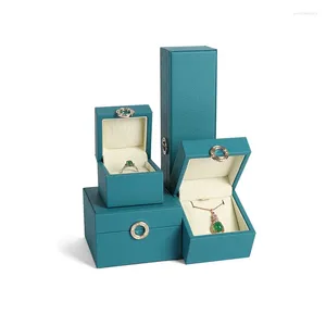 Sieradenzakjes Zwartachtig Groen Creatieve Lucky Ronde Gouden Gesp Box PU Lederen Ring Hanger Opslagverpakking