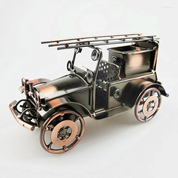 Bolsas de joyería Clásico 3D Modelo de coche hecho a mano Suv Automóvil Exhibición Decoración Tablero Material de hierro Adornos Recuerdos Regalo Automotriz