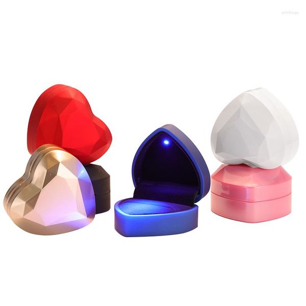 Pochettes à bijoux en forme de coeur lumière LED porte-anneau boîte proposition mariage bande affichage stockage en forme de coeur étui