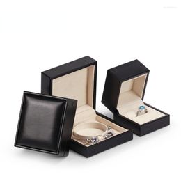 Schmuckbeutel Luxus PU-Leder Ring Ohrring Anhänger Armband Kette Halskette Box für Frau Fall Hochzeit vorschlagen Geschenkverpackung