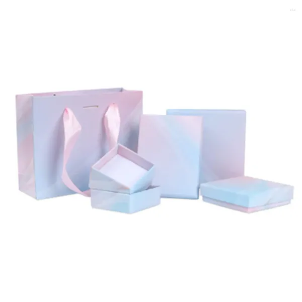 Boîtes à bijoux Papier-papier pour emballage Cookies Savon à gâteau Handmde Kraft Cardboard Gift Bague Bague d'oreille Case d'oreille SURPRISE