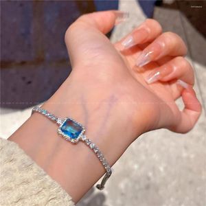 Sacchetti per gioielli Bracciale squisito di alta qualità con corda a mano in zucchero blu lucido con diamanti sintetici Moissanite