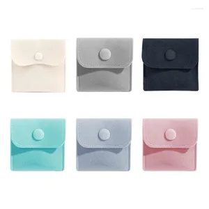 Sac-cadeau de pochette réutilisable Soft Soft Velvet Velvet Soft Reutilisable avec bouton de fermeture pour les colliers Bracelet Rings Watch