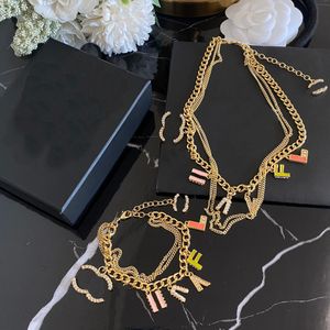 Jewelry Sets Designer Necklace Bracelets designer for women Stamp Bracelet Brand Girl Logo Necklace Gift Romantic Love Pearl Stud Earrings Accessories