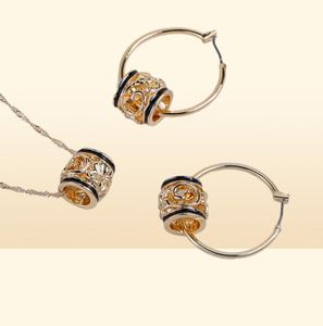 Conjuntos de joyas Diseñador de lujo Pulsera Cring Coco Hawaiian Polynesian Plumeria Collar Conjunto Moda Oro Lleno Colgante Aro Earrin2639191