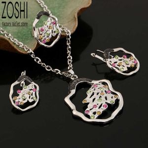 Ensembles de bijoux Bracelet de créateur de luxe évider ensemble géométrique pour femmes argent plaqué nuage pendentif collier français crochet boucles d'oreilles cristal A