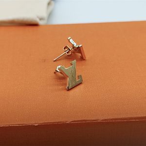 Sieraden Eenvoudige Letter Stud voor Vrouwen 3 Kleur Elegante Partij Oorbellen louiselies vittonlies