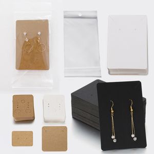 Support à bijoux 50 ensembles de cartes de boucles d'oreilles et 50 pièces sacs collier affichage carte de papier Kraft auto-adhésive pour emballage de bricolage 230517