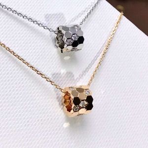 Sieraden Sterling Sier Round Honeycomb Hanger Damesketting Elegant en modieus merk Party Gift