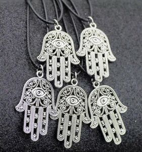 Bijoux Lots entiers 50 pcs Vintage alliage chanceux Fatima main Hamsa pendentifs charmes amulette mauvais œil colliers cadeau pour hommes femmes HJ2810962