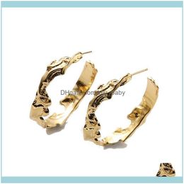 Jewelryfashion Gold Metal Résumé Rougettes d'oreilles irrégulières Big Hoop Open Round Cercle géométrique minimaliste pour les femmes Party Hie Drop Livrot 20