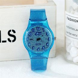 JHlF Merk Koreaanse Mode Eenvoudige Promotie Quartz Plastic Dames Horloges Casual Persoonlijkheid Student Dameshorloge Hele Colorfu230Y