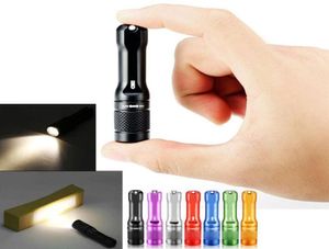 Jiguoor A01 Waterdichte 102LM 4 Modi Mini Keychain Key Chain Nichia 219B LED LICHT LAMP TORTCH TORNLights Torches1937160