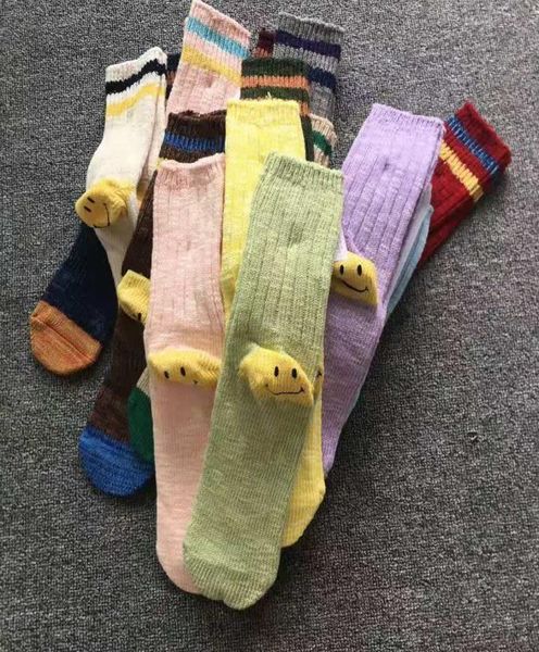 Jingdong chaussettes Egg Nouveau japonais kapital big ligne chaussettes de visage souriant mignon tas de coton de tube intermédiaire