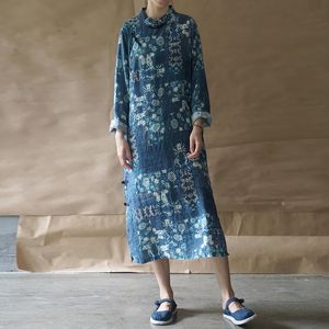 Johnature femmes bleu Vintage Cheongsam Stand à manches longues imprimé Floral automne coton lin haute qualité femmes robe 210521