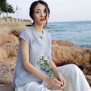 Johnature Women Chinese stijl shirts staan ​​korte mouw plaid blouses zomer knop vintage vrouwen katoen soft tops 210226