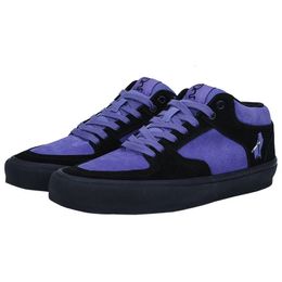 Joiints violet chaussures de skateboard pour hommes athlétique Sneaker mi haut antidérapant décontracté en cuir souple à lacets respirant Tennis 240109