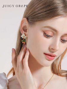 Juicy Grape Brand New Designer Broutage de boucles d'oreille Luxur Boucles d'oreilles de fleur de haute qualité de haute qualité Fleur