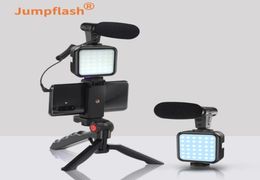 Support de trépied Jumpflash Kits de vlogging Live Selfie LED Intégration de lumière de remplissage avec microphone télécommandé pour YouTube 2206074075