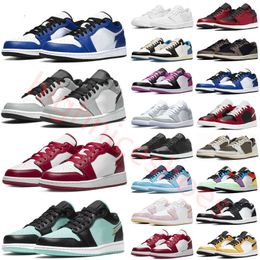 Jumpman 1 lage og schoenen Heren Pine Green University Blue Smoke Grey Starfish Red University Blue Obsidian Dames Geel Banned Bred Chicago Toe 36-46 hardlopen