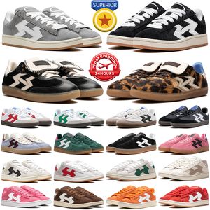 Designer schoenen mannen dames sneakers lage luipaard bruine kern zwart grijs wit donkergroen oranje rood lucide blauw roze paarse heren trendy trainers buiten joggen wandelen