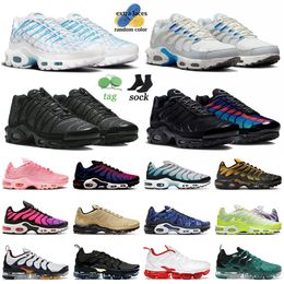 tn plus hardloopschoenen voor heren dames sneakers tns afgestemd terrascape kanten hulpprogramma zwarte eenheid tnplus atlanta cherry designer outdoor trainers dhgate size us 13 eur 47